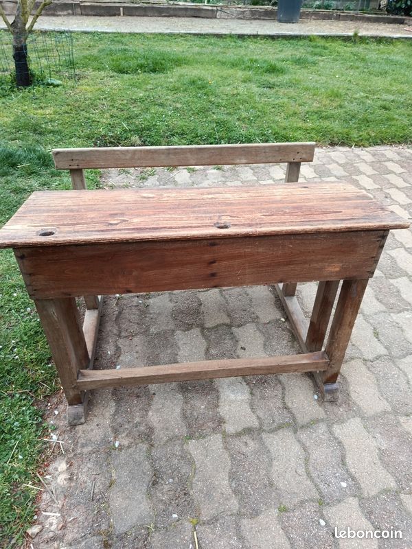 Banc d' écolier avec encriers (image 1)
