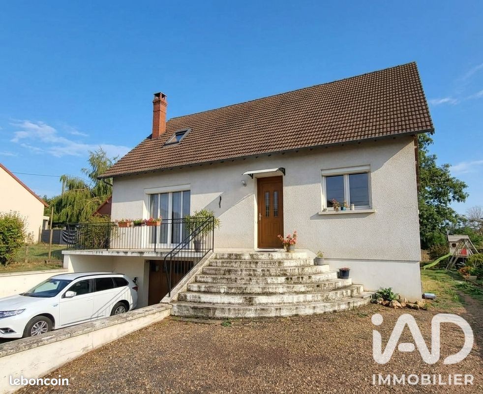Maison 6 pièces 130 m² · à Beaulieu-sur-Loire · 130 m² · 180 000 €