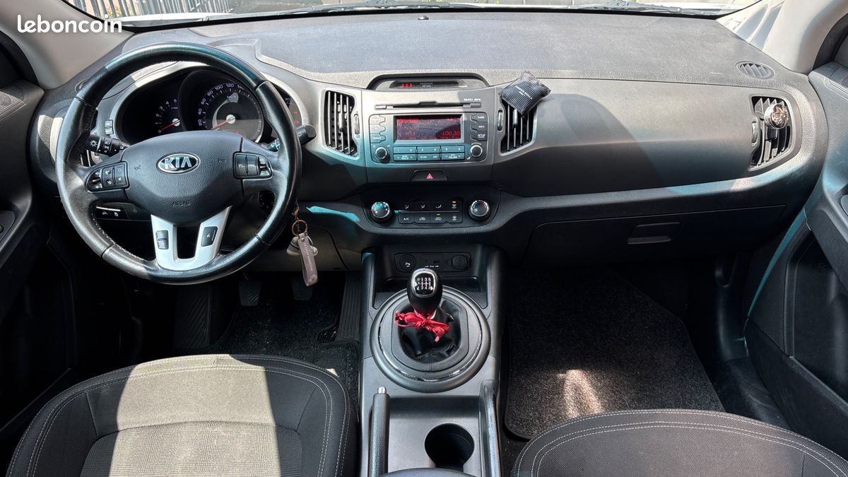 KIA Sportage 1.7 CRDI 2WD DESIGN EDITION (image 3)