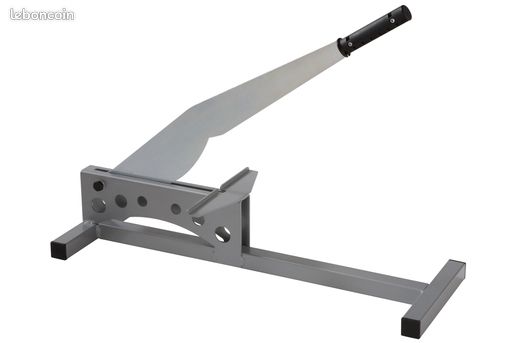 Découpe parquet stratifié guillotine en L.O.C (image 1)