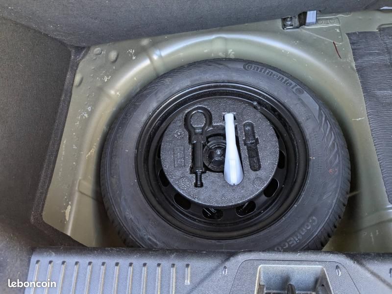 Ford Fiesta 1.0 Flexifuel e85 éthanol 95ch ST-Line 5p (image 11)