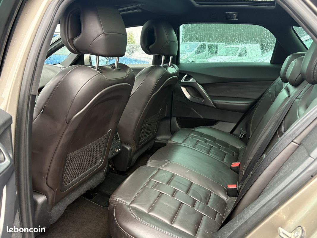 Citroën ds5 PHASE II 2.0 L HDI 180 CV SPORT-CHIC 10 CV BOUTE AUTOMATIQUE / 146 500 KILOMÉTRE / ANNÉE 2015 (image 5)