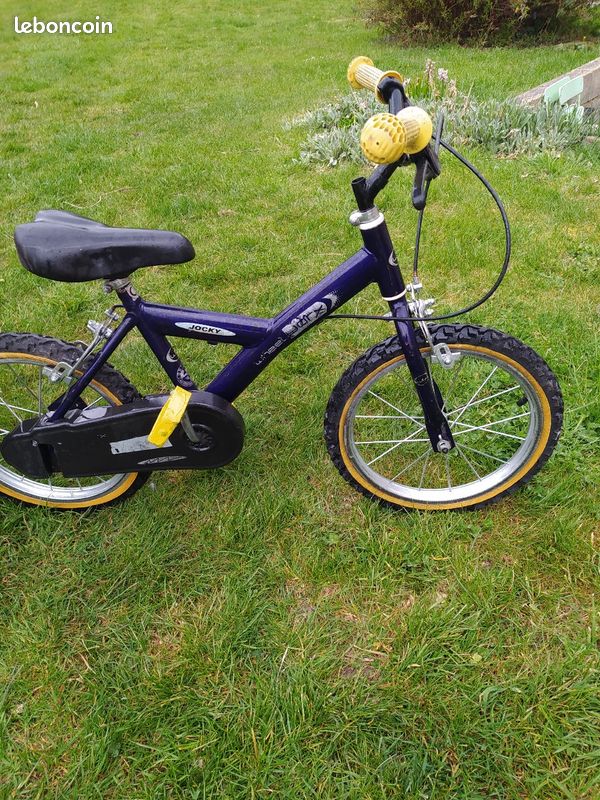Vélo 4/5ans (image 1)