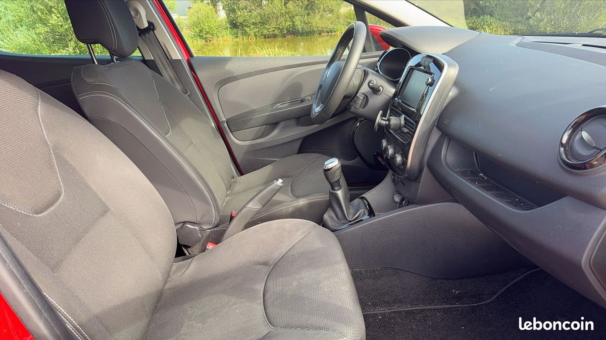 Renault Clio IV 0.9 TCe 90 Zen (image 25)