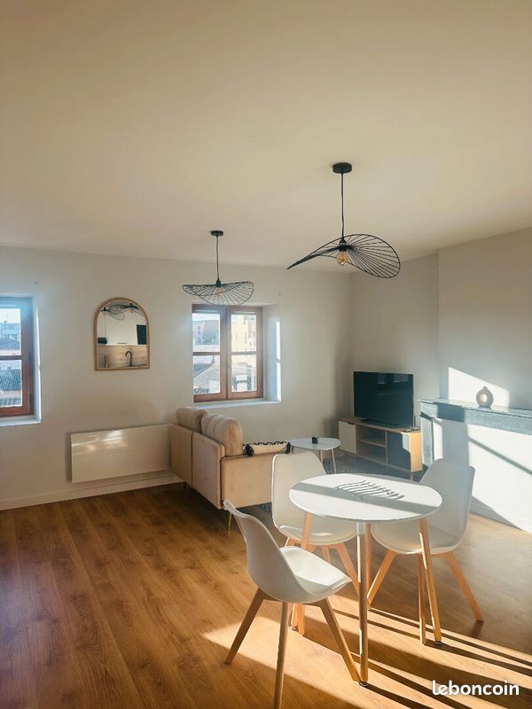 Appartement 2 pièces 46 m² · à Villefranche-sur-Saône · 46 m² · 735 €