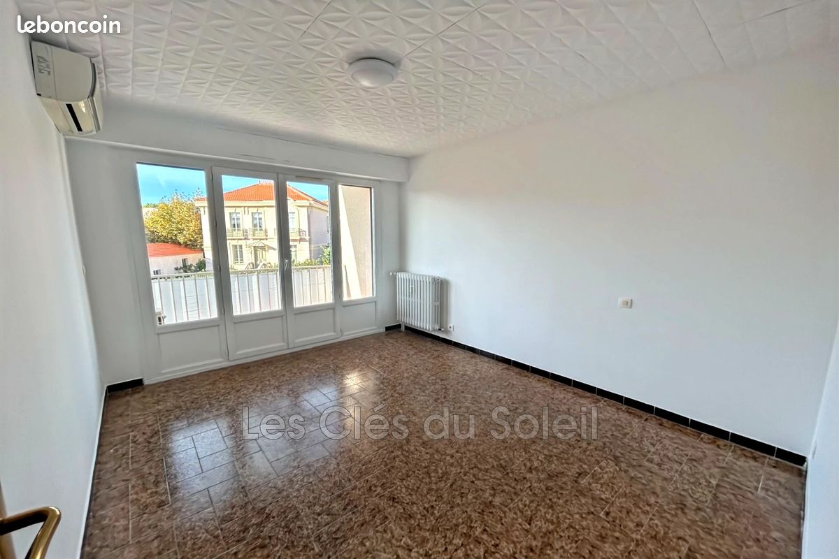 Appartement 3 pièces 81 m² · à Bandol · 81 m² · 395 000 €