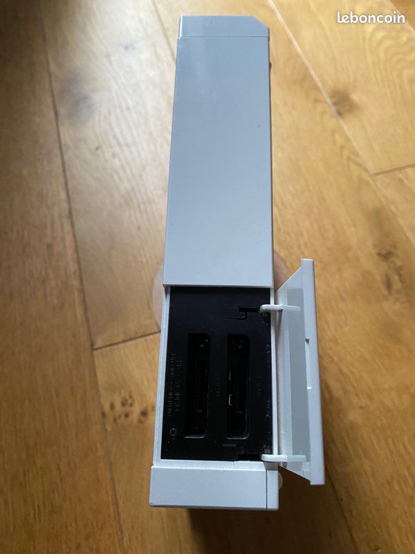 Wii sans fil ni manette (image 3)