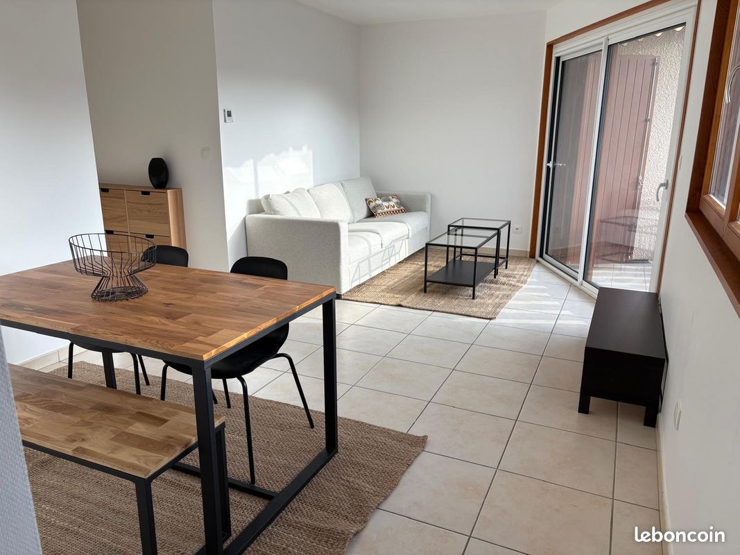 Appartement 2 pièces 55 m² · à Divonne-les-Bains · 55 m² · 1 625 €/mois
