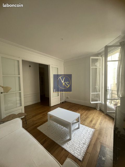 Appartement 3 pièces 66 m² · à Paris · 66 m² · 2 730 €