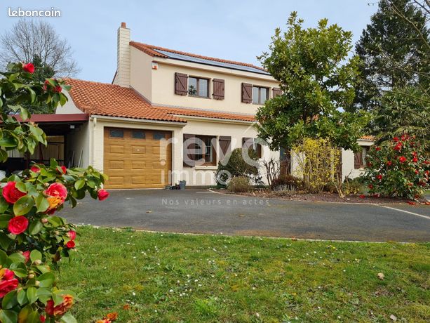 Maison 8 pièces 158 m²