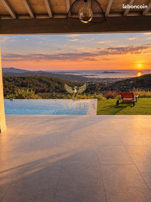Maison 7 pièces 270 m² · à Sanary-sur-Mer · 270 m² · 2 990 000 €