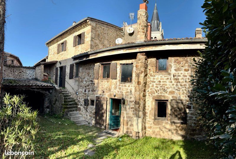 Maison 7 pièces 128 m² · à Vernosc-lès-Annonay · 128 m² · 170 000 €