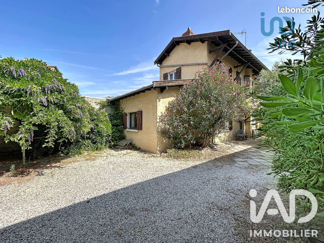 Maison 4 pièces 89 m² · à Le Péage-de-Roussillon · 89 m² · 165 000 €