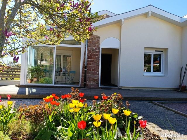 Maison 6 pièces 160 m² · à Cordelle · 160 m² · 279 000 €