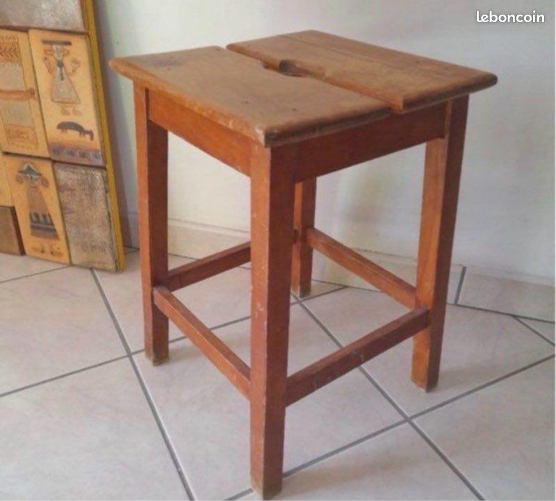 Tabouret bois vintage (image 2)