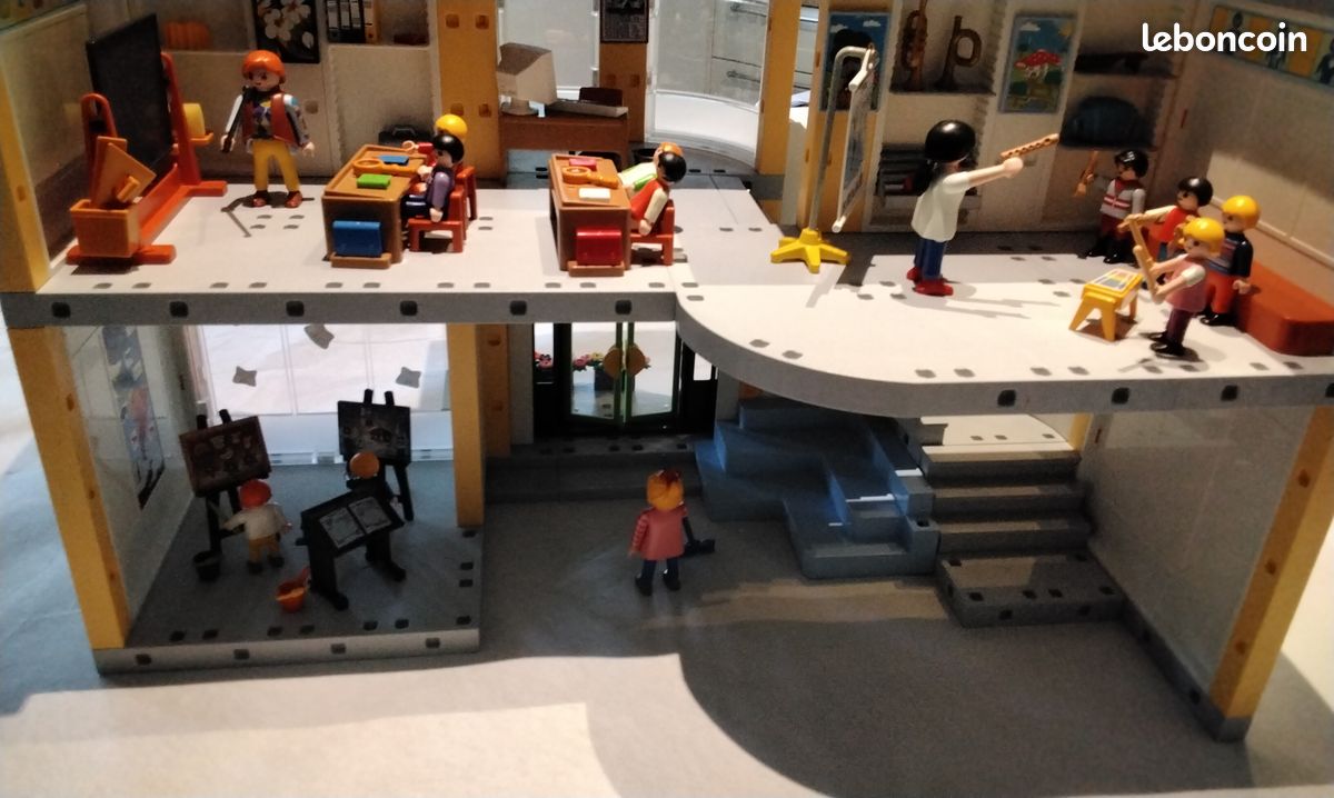 PLAYMOBIL Ecole (image 1)