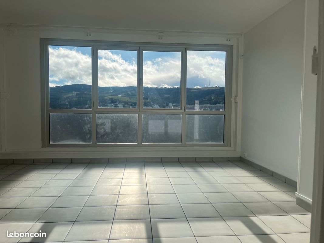 Appartement 4 pièces 70 m² · à Saint-Étienne · 70 m² · 750 €/mois