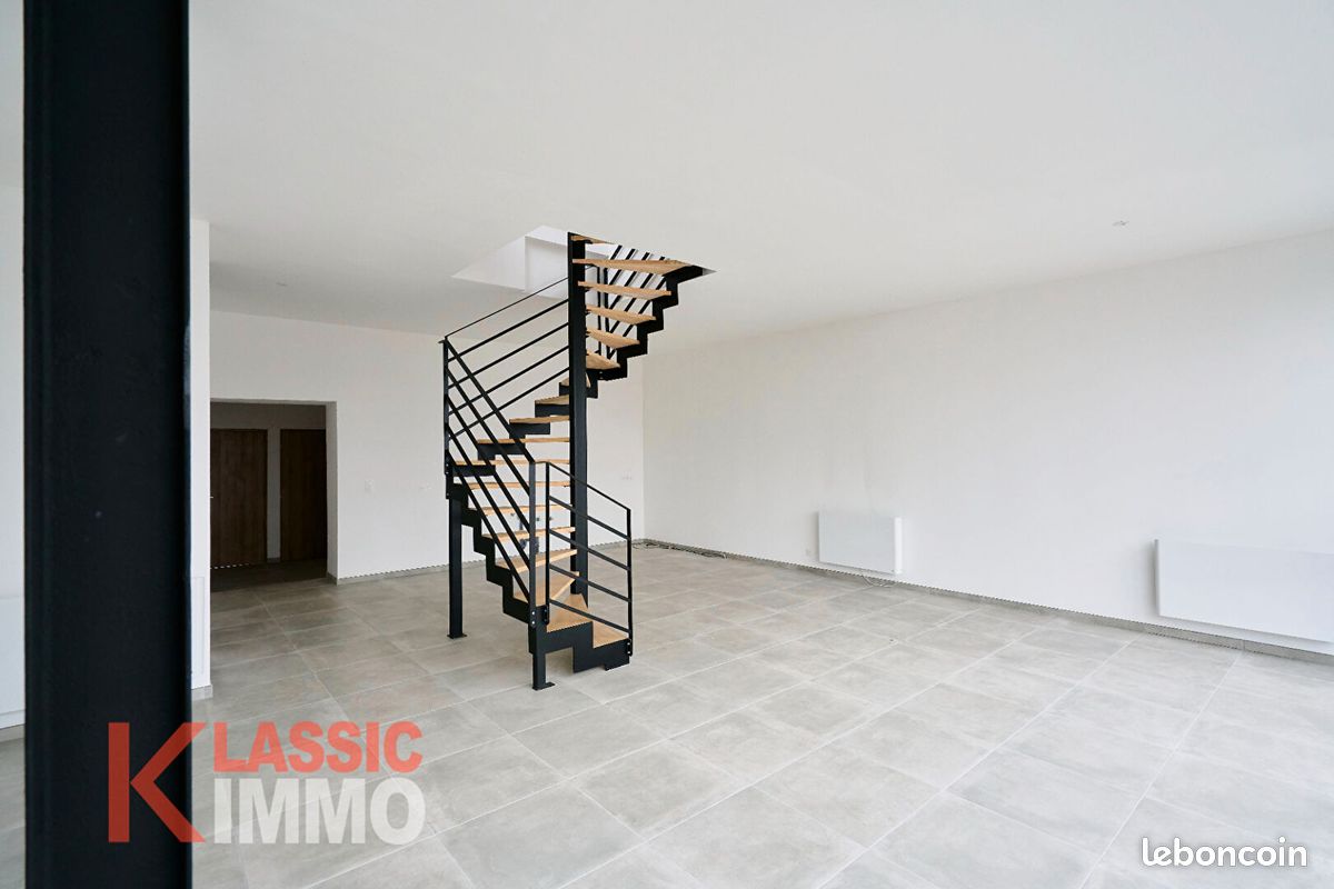 Appartement 5 pièces 148 m² · à Roubaix · 148 m² · 212 000 €