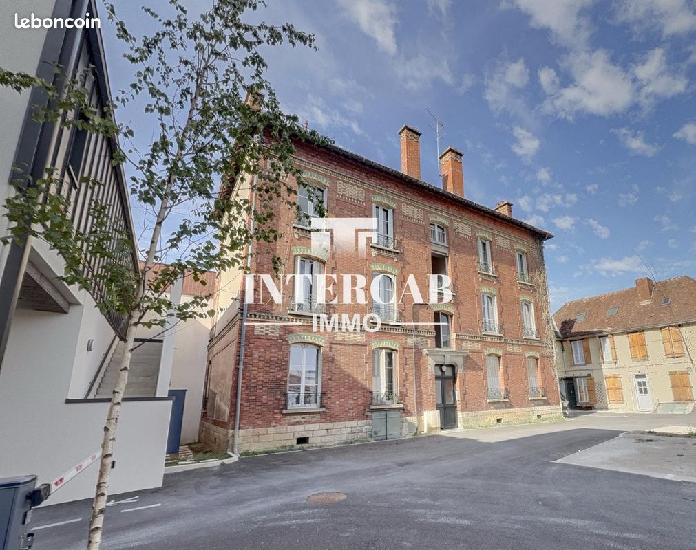 Appartement 2 pièces 65 m² · à Troyes · 65 m² · 79 900 €