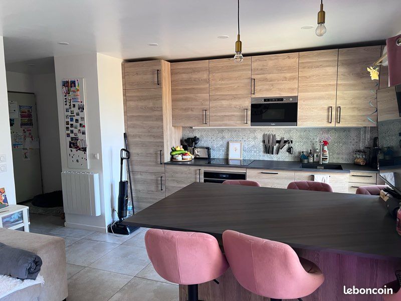 Appartement 3 pièces 49 m² · à Leudeville · 49,4 m² · 170 000 €