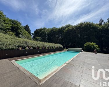 Maison 1 980 000 € - 503 m²