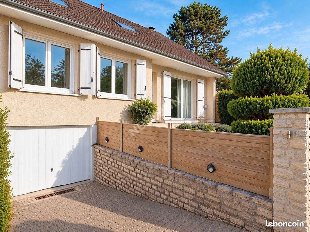 Maison 6 pièces 139 m² · à Saint-Martin-du-Tertre · 139 m² · 329 000 €