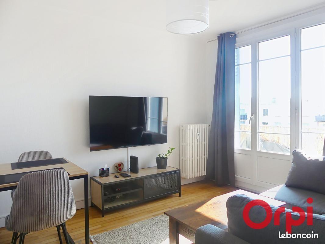 Appartement 2 pièces 42 m² · à Bourgoin-Jallieu · 42 m² · 99 000 €