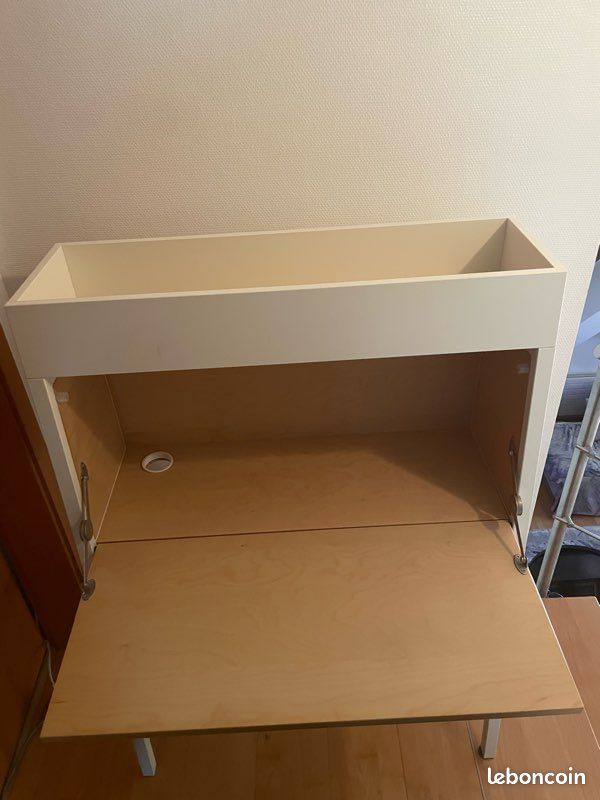 Petit bureau IKEA blanc & bois – Très bon état (image 3)