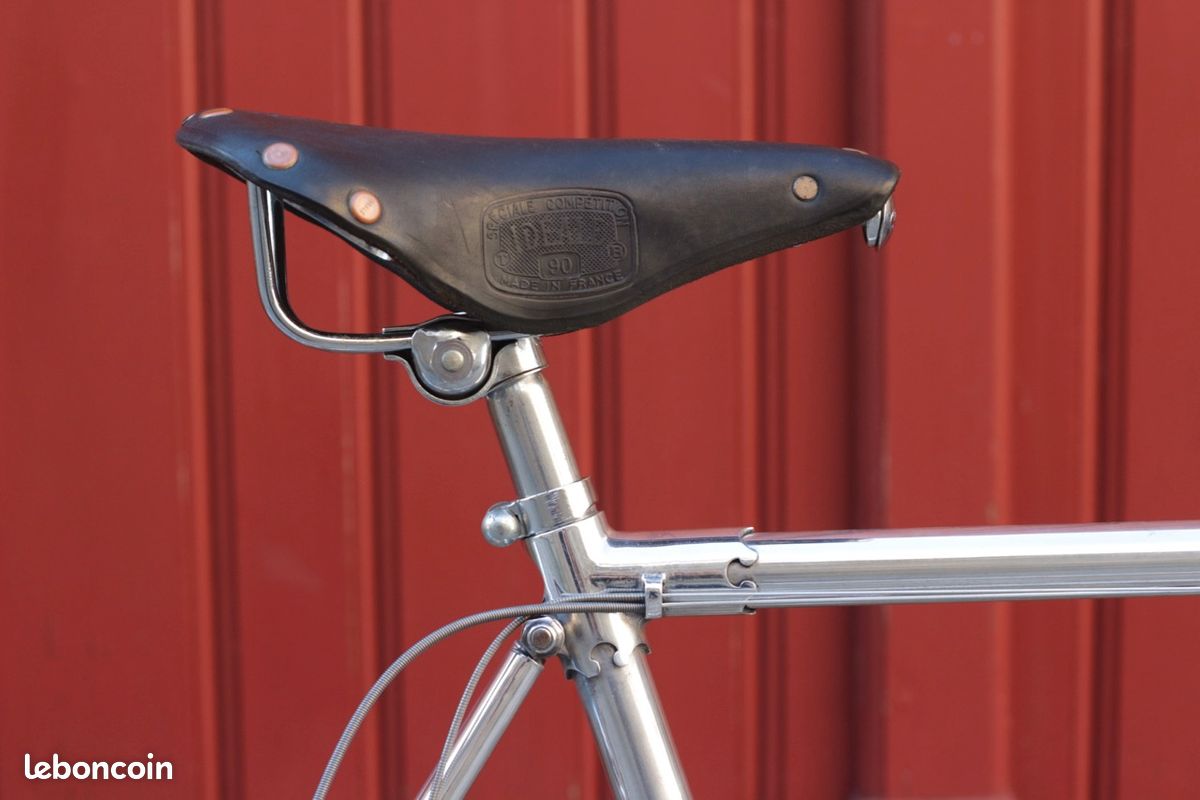 Vélo Course Vintage Duravia – Années 40, Duralumin 700c, Restauré