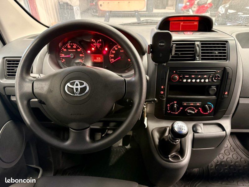 TOYOTA PRO ACE 2.0 128 CH BV6 L2 H2 2 PLACES TVA RECUPERABLE REG LIM CLIM DOUBLE PORTE LATERAL 141.920km (image 9)