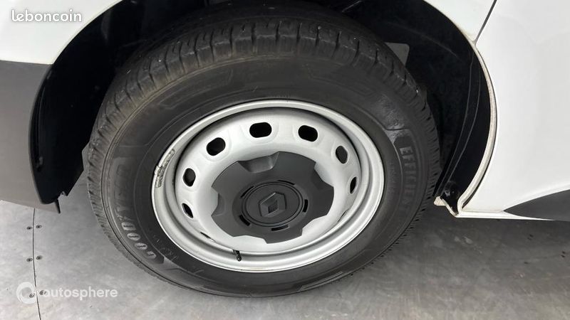 Renault Trafic Véhicule utilitaire ou Société L1H1 3T 2.0 Blue dCi 130ch Confort E6E (image 31)