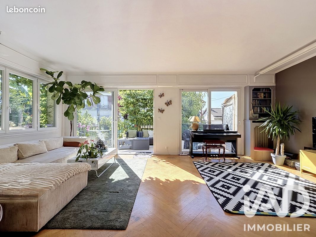 Maison 10 pièces 180 m² · à Aulnay-sous-Bois · 180 m² · 520 000 €