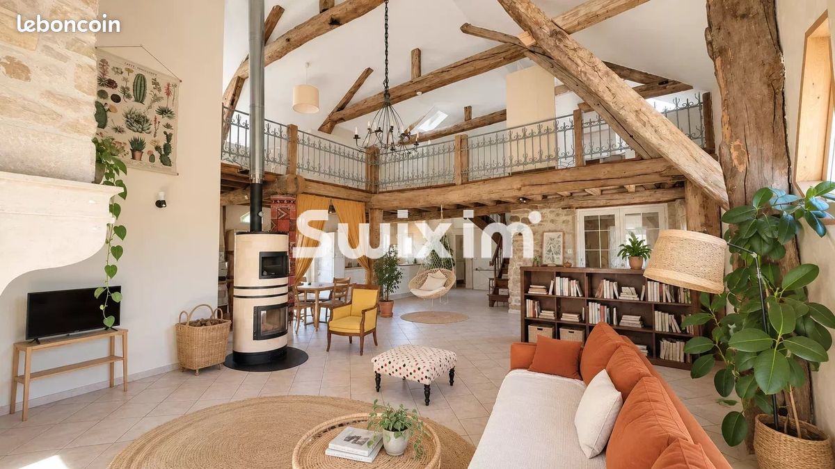 Maison 7 pièces 300 m² · à Louhans · 300 m² · 437 000 €