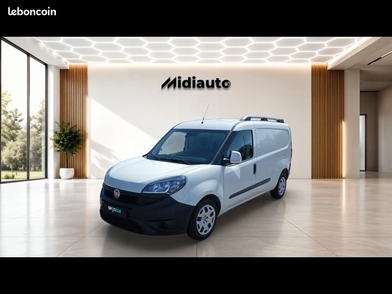 Fiat Doblo Cargo Maxi 1.6 Multijet 105ch 750kg Pro Lounge 12491HT (image 1)