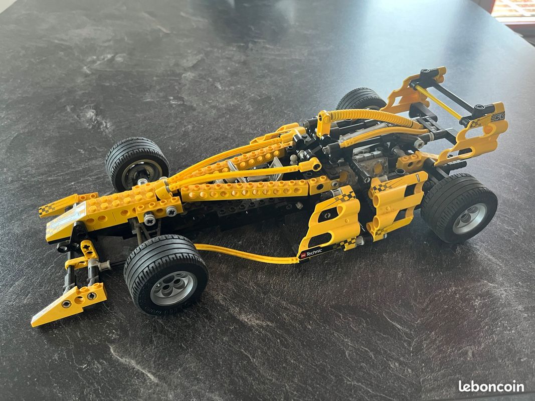 Formule 1 Lego technic 8445 (image 1)