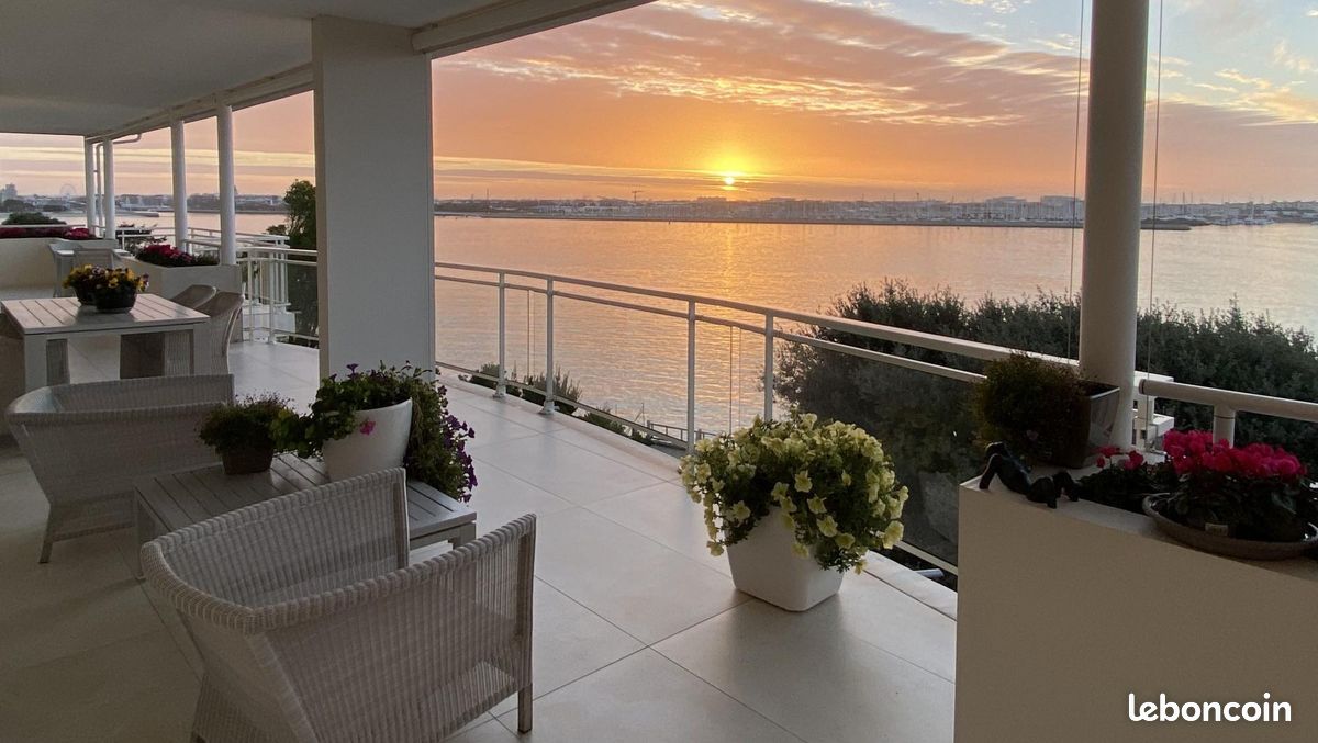 Appartement 4 pièces 161 m² · à La Rochelle · 161 m² · 3 700 000 €