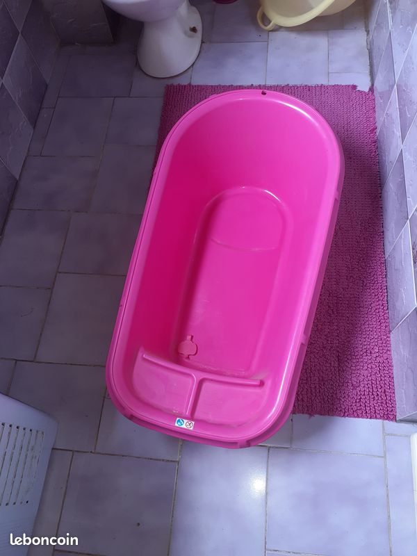 Baignoire bébé rose (image 1)