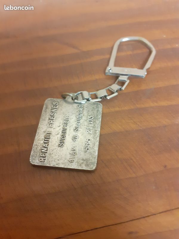 Porte clef Renault collector (image 2)