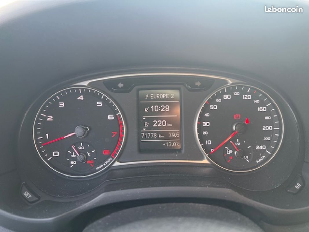 AUDI A1 SPORTBACK 1.2 TFSI 86 Attraction (image 17)