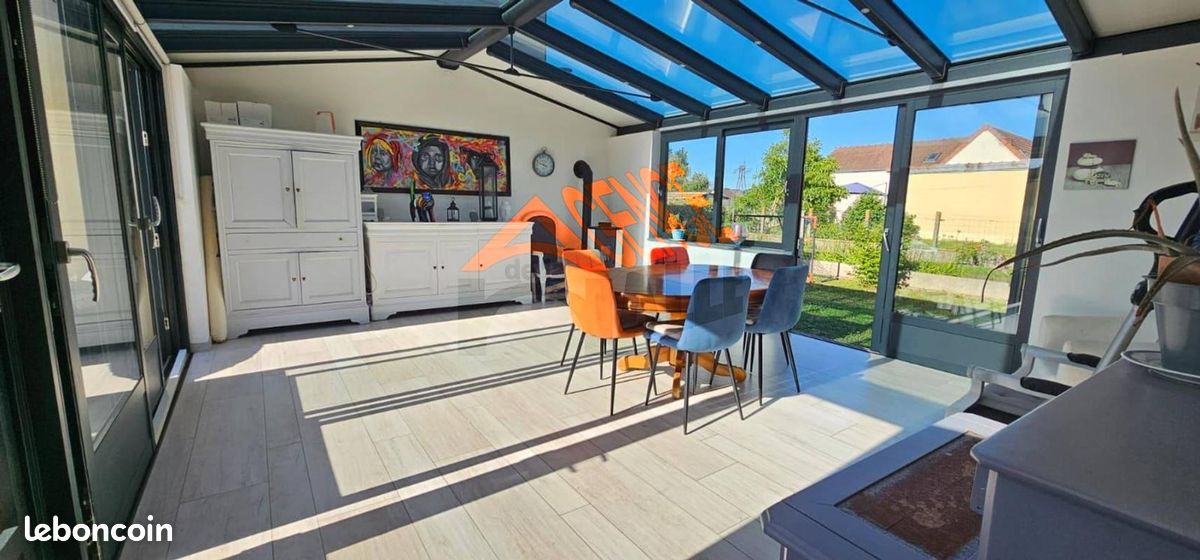 Maison 8 pièces 140 m² · à Viarmes · 140 m² · 409 000 €
