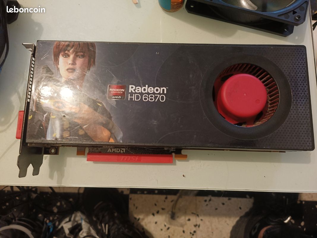 AMD Radeon 6870 (image 1)