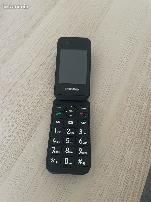 Téléphone portable à clapet Telefunken (image 1)