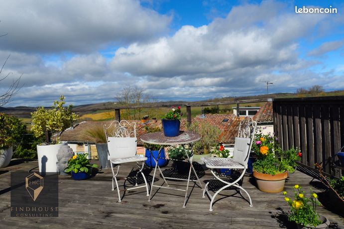 Maison de village 6 pièces 215 m²