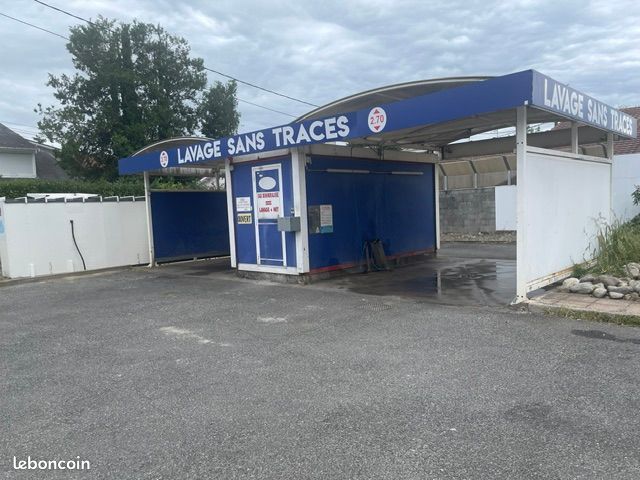 Terrain avec matériel · à Pau · 150 000 €