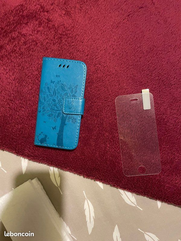 Étui iPhone 5C + vitre (image 1)