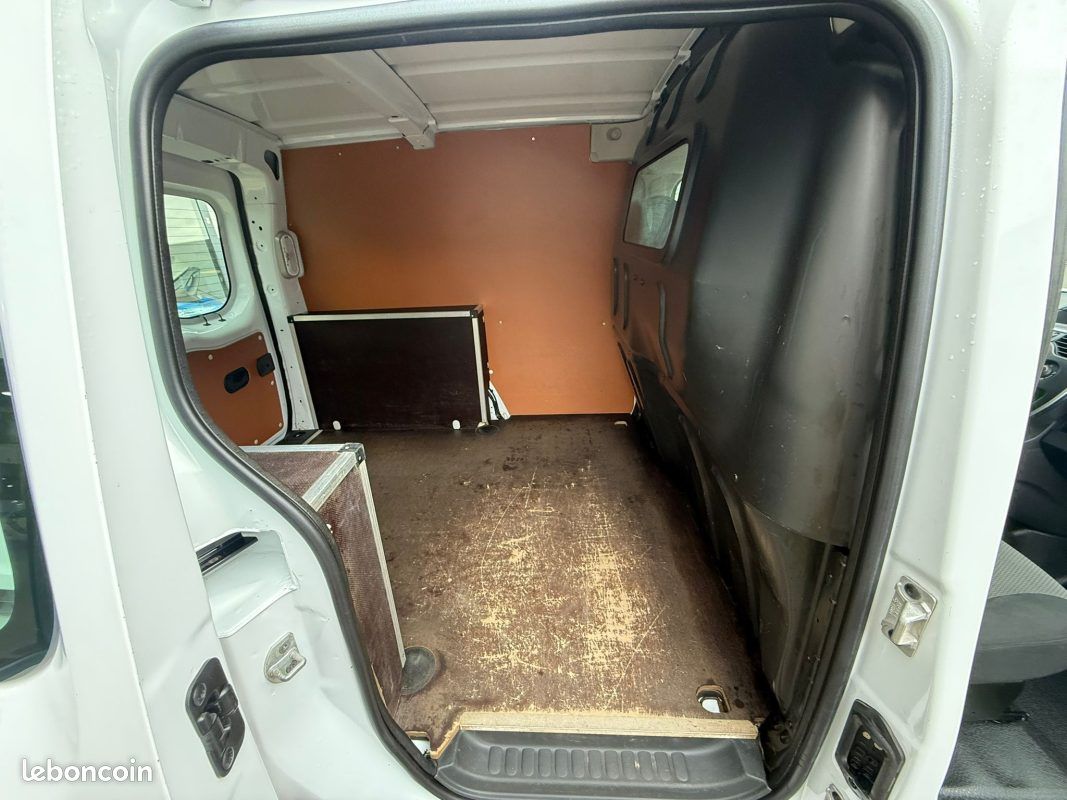 Renault Kangoo Express II 1.5 e-DCi 95Ch Extra R-Link - TVA Récupérable (image 11)