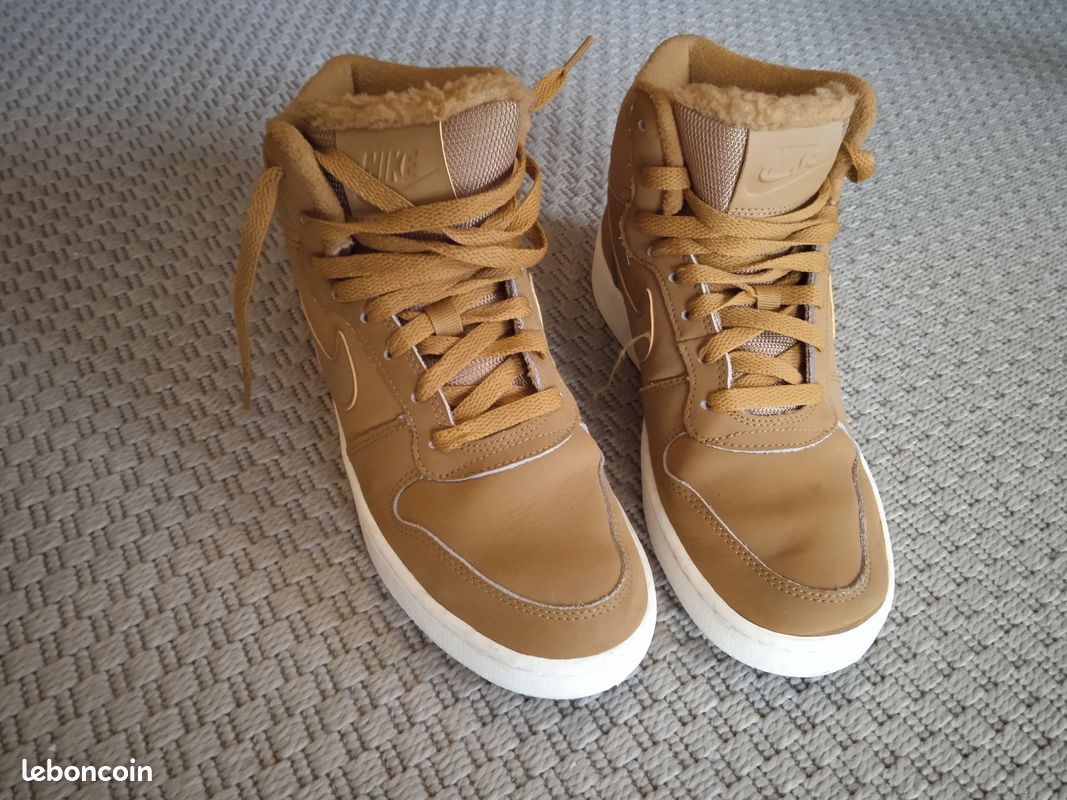 High Top Nike Montante Camel Chaussures Montantes Nike 39 Fourrées