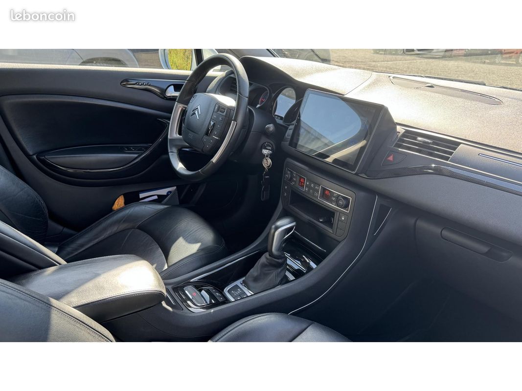 CITROEN C5 2.7 V6 HDi 24V BVA Exclusive (image 13)