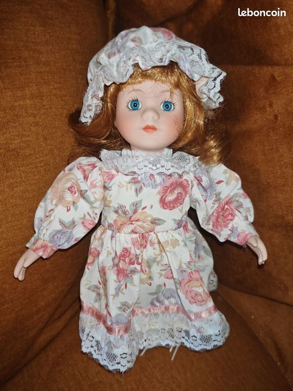 Poupee (image 1)