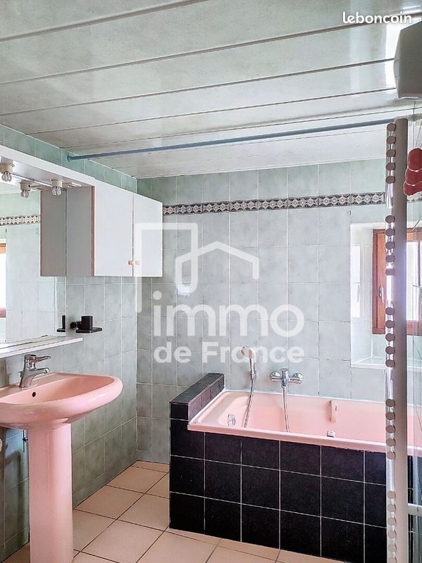 Appartement a louer oyonnax - 4 pièce(s) - 84 m2 - Surfyn